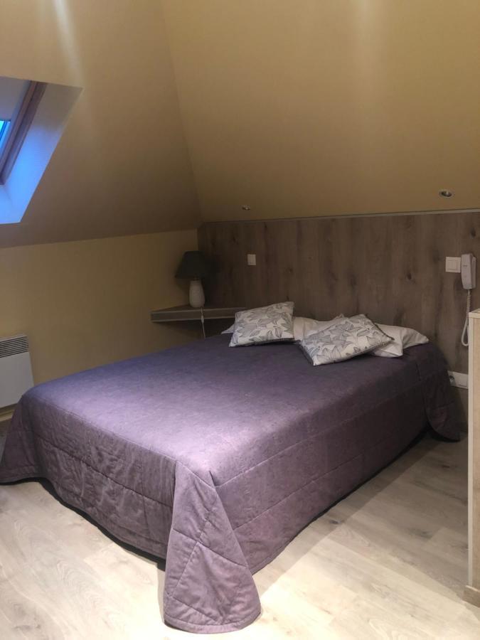 Hotel & Restaurant Le Cardinal Poix-de-Picardie Kültér fotó